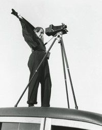 Rondal Partridge - Dorothea Lange and the Zeiss Jewell Camera, 1937