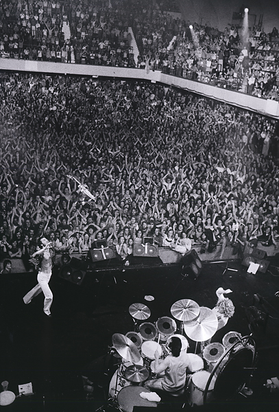 Michael Zagaris, The Last Note, The Who, Winterland, San Francisco, California, 1976