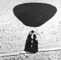 Merideth Grierson, Balloon Landing, 1973